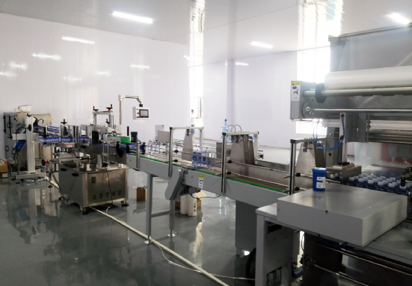 瓶裝水直線灌裝設備