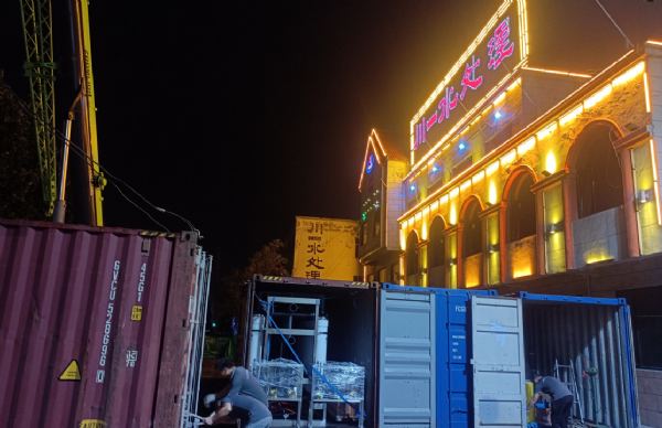 4套40T/H過濾設備集裝箱裝車發(fā)往韓國